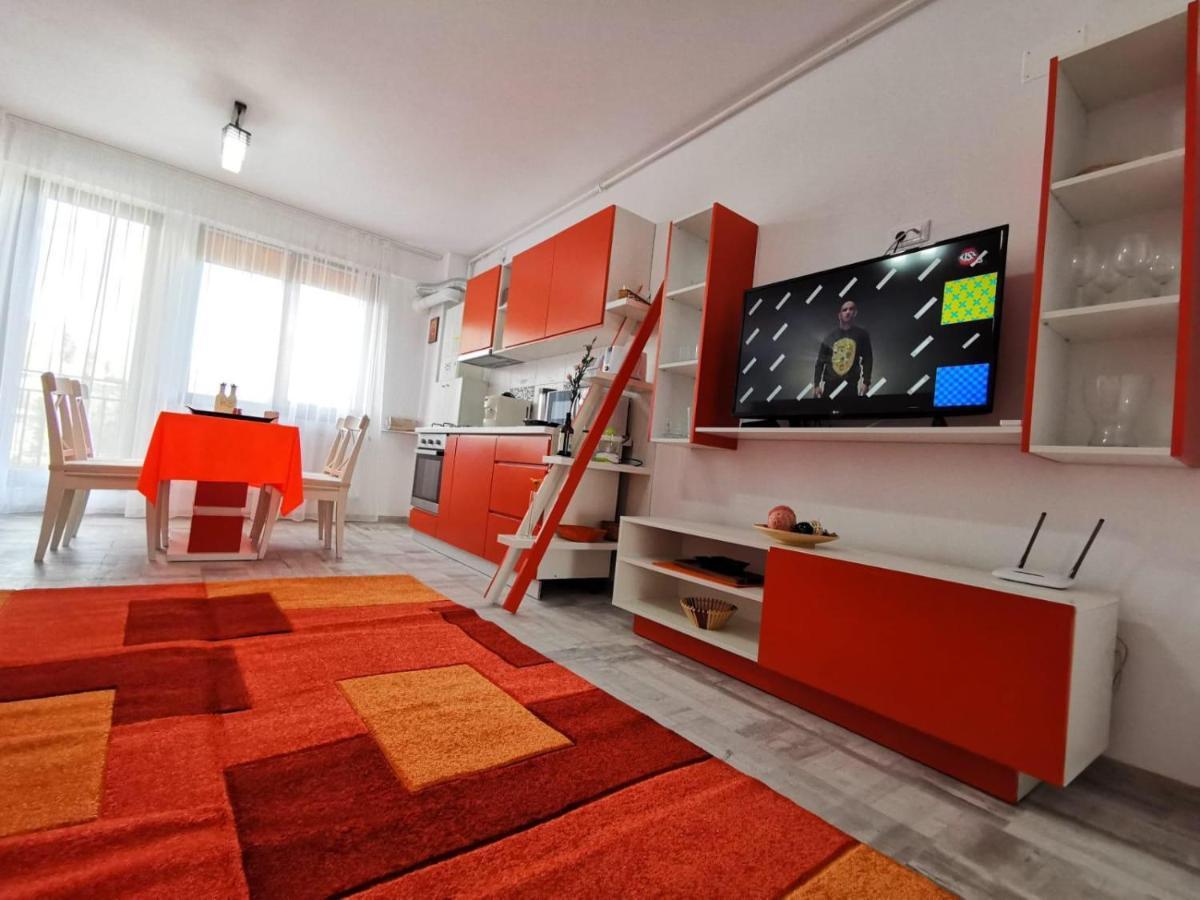 Orange Apartment-Brilliant Apartments Constanţa Exterior foto