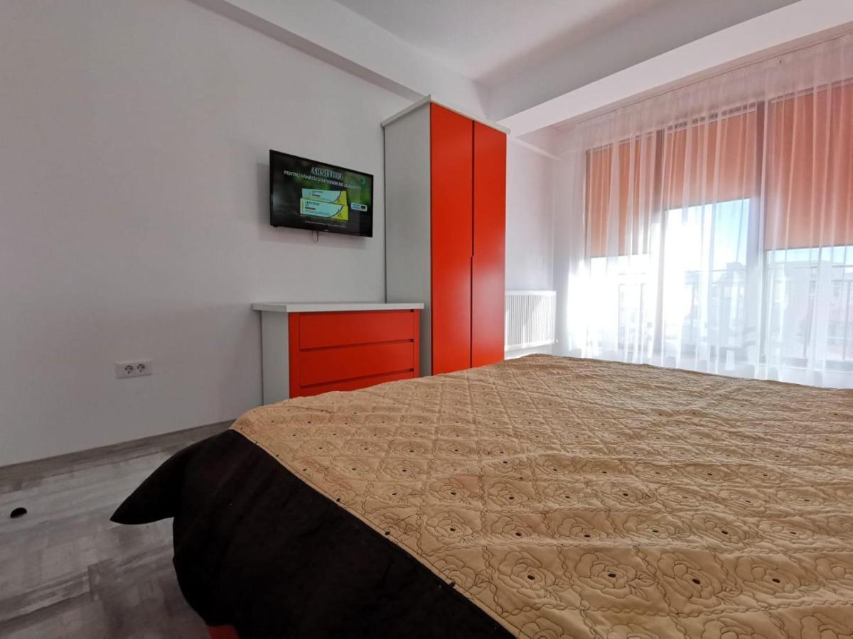 Orange Apartment-Brilliant Apartments Constanţa Exterior foto